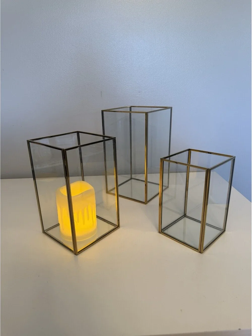 Hewory Hurricane Candle Holders - Set Of 3 - Glass With Gold Framing Home Decor